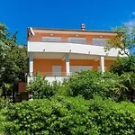 Modernes Nur 430 Meter Zum Sandstrand Im Beliebten Viertel Crni Mul Appartamento Crikvenica