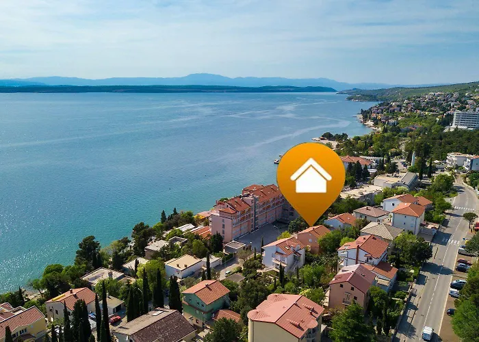 Modernes Nur 430 Meter Zum Sandstrand Im Beliebten Viertel Crni Mul Crikvenica